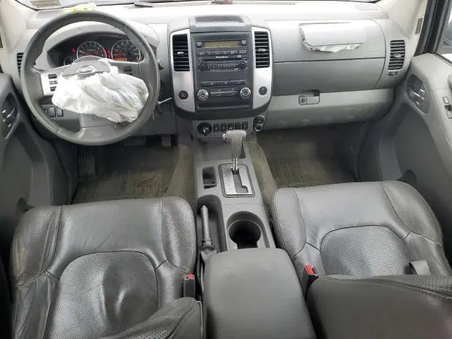 2010 NISSAN FRONTIER CREW CAB SE  