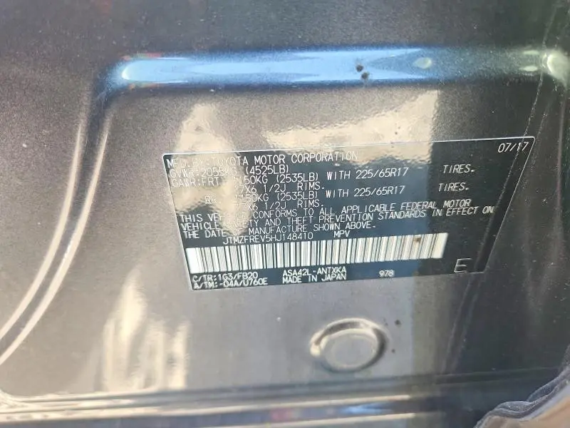 2017 TOYOTA RAV4 LE  