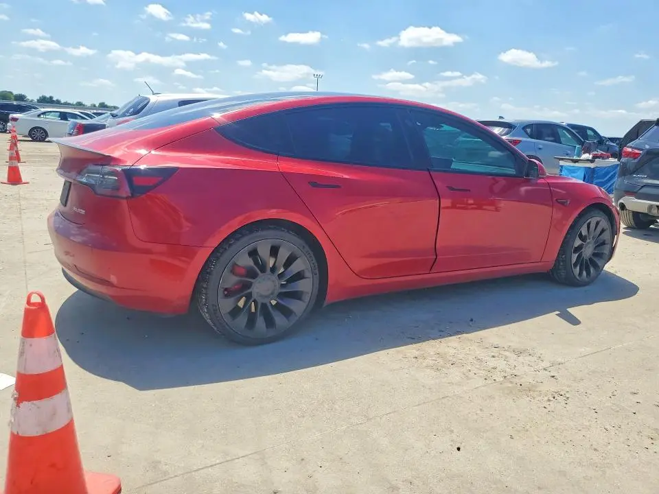 2022 TESLA MODEL 3   