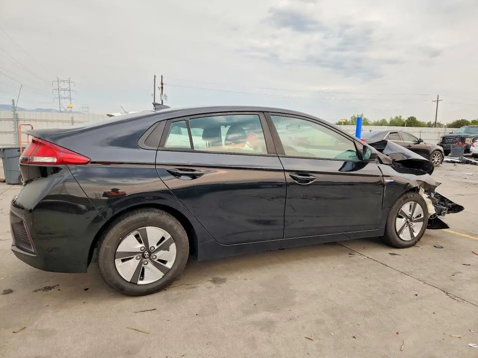 2017 HYUNDAI IONIQ BLUE  