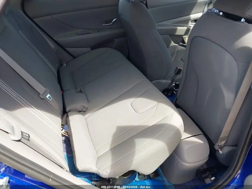 2022 HYUNDAI ELANTRA HYBRID BLUE