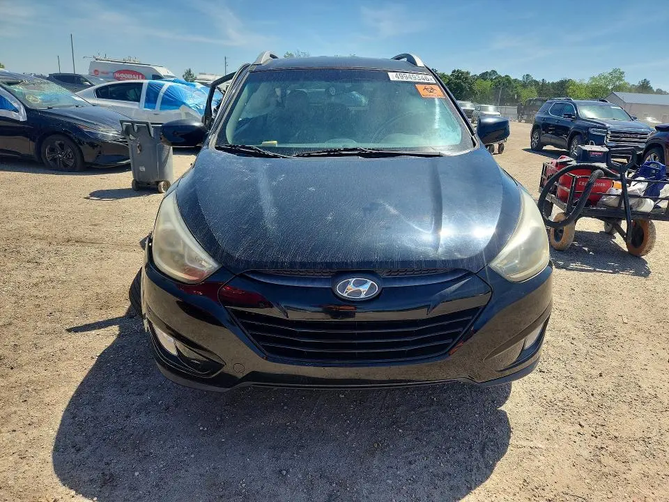 2015 HYUNDAI TUCSON SE  