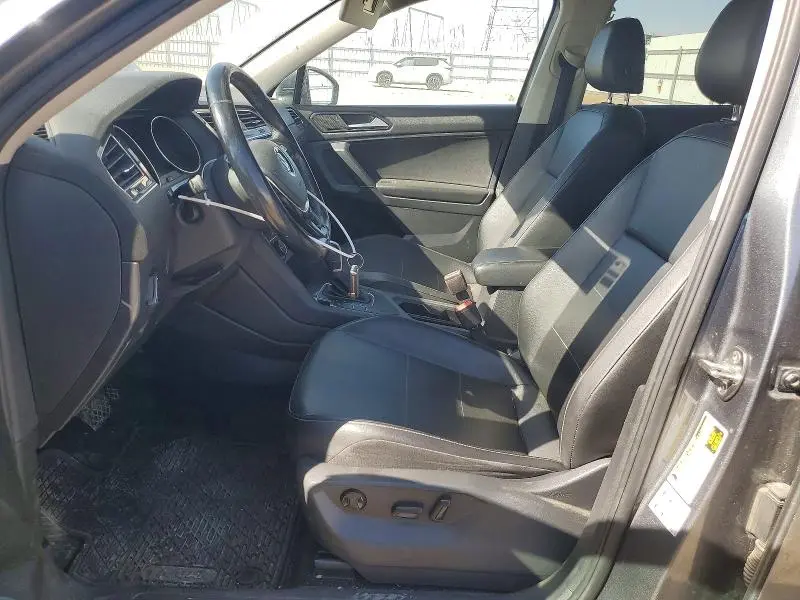 2018 VOLKSWAGEN TIGUAN SE  
