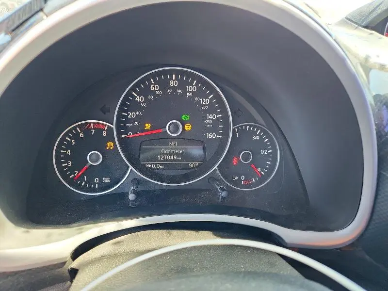 2012 VOLKSWAGEN BEETLE TURBO  