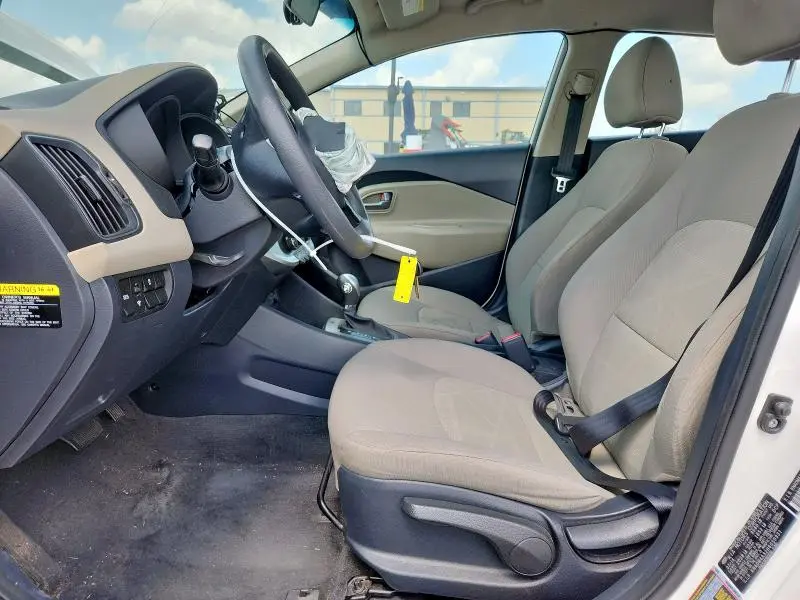 2017 KIA RIO LX  