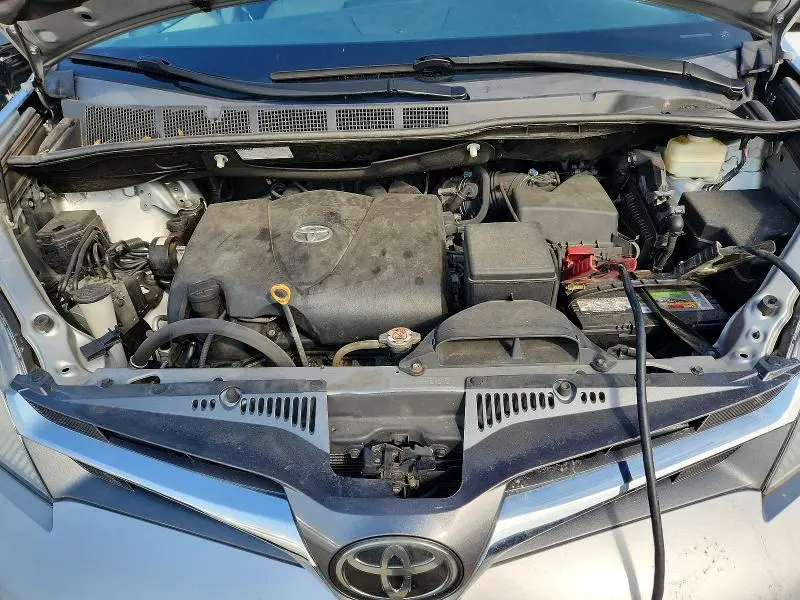 2020 TOYOTA SIENNA XLE 8-PASSENGER  