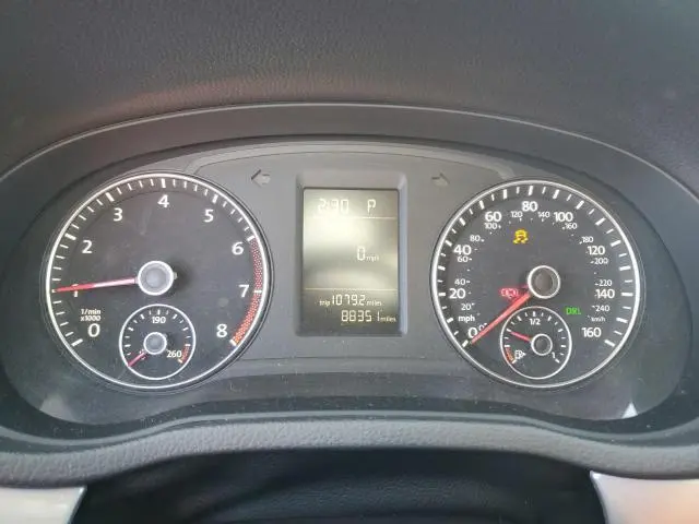 2015 VOLKSWAGEN PASSAT S  