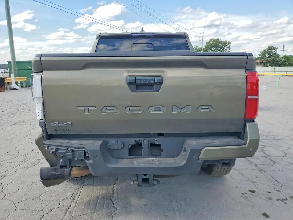 2024 TOYOTA TACOMA TRD SPORT  
