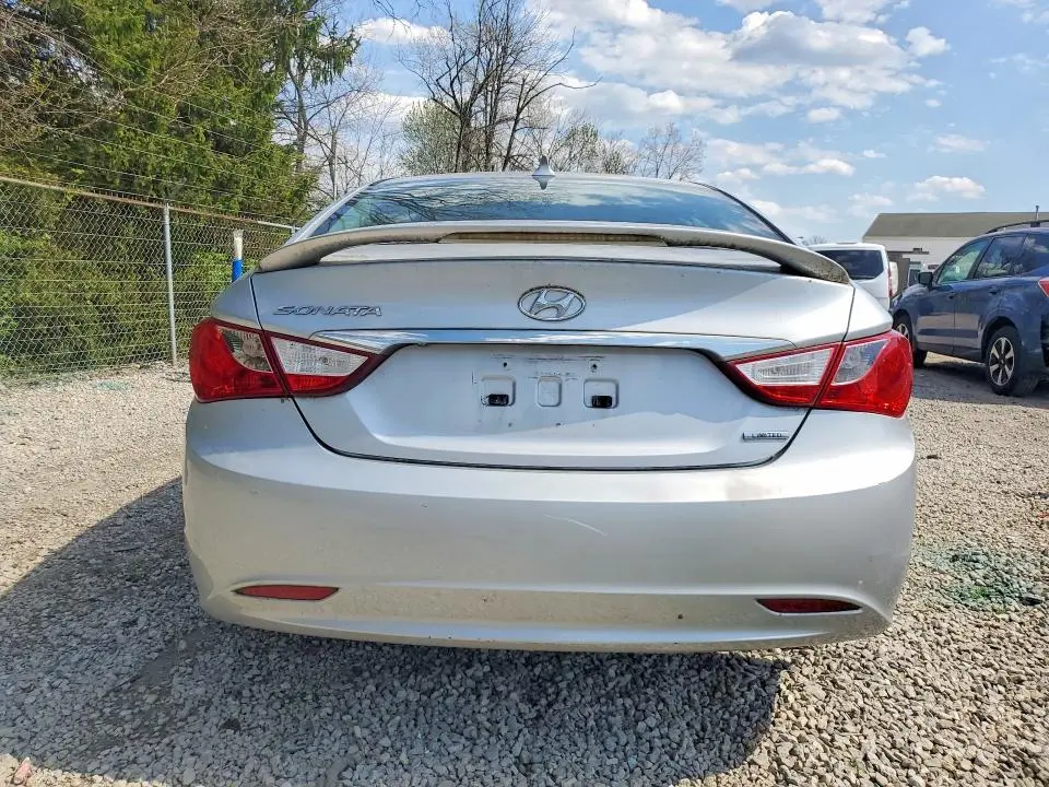 2011 HYUNDAI SONATA LIMITED  