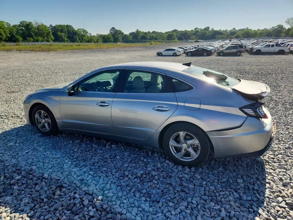 2021 HYUNDAI SONATA SE  