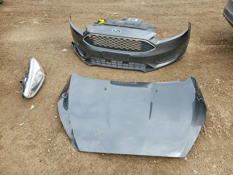2017 FORD FOCUS SE  