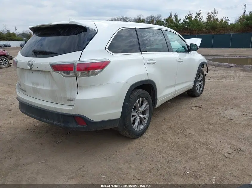 2016 TOYOTA HIGHLANDER LE PLUS V6