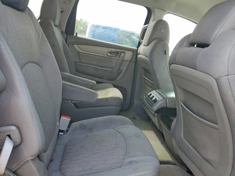 2013 CHEVROLET TRAVERSE LT  