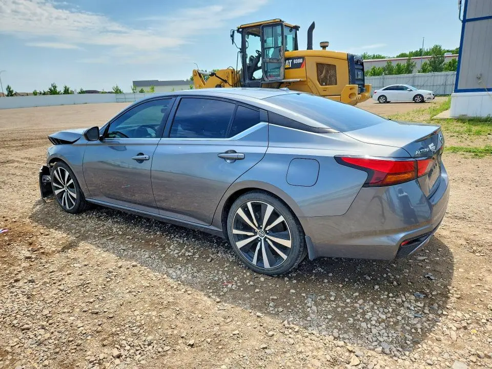 2019 NISSAN ALTIMA SR  