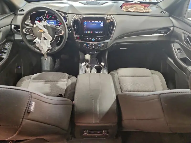 2023 CHEVROLET TRAVERSE LT  