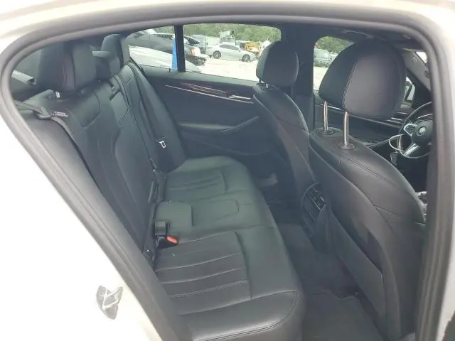 2019 BMW 530 XI  