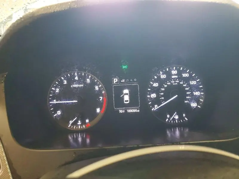 2017 HYUNDAI SONATA SE  