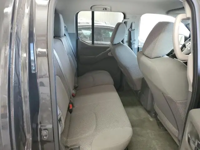 2015 NISSAN FRONTIER S  