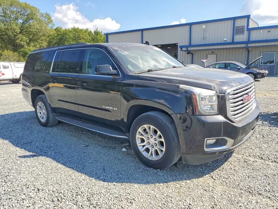 2017 GMC YUKON XL C1500 SLT  