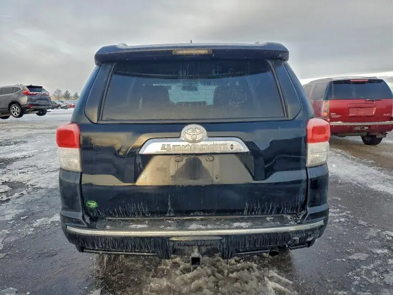 2010 TOYOTA 4RUNNER SR5  