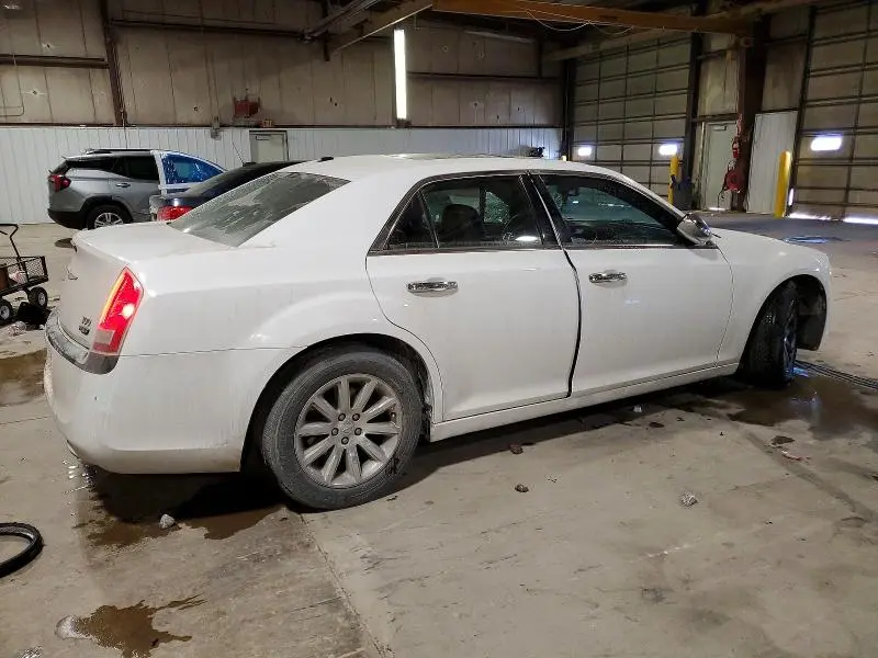 2012 CHRYSLER 300 LIMITED  