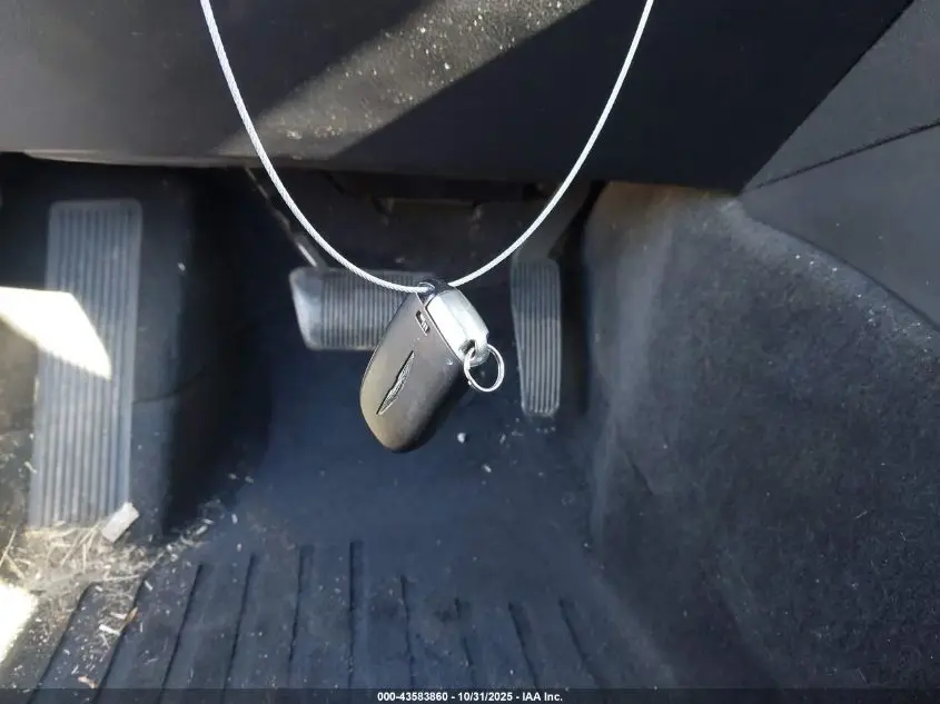 2016 CHRYSLER 300C AWD