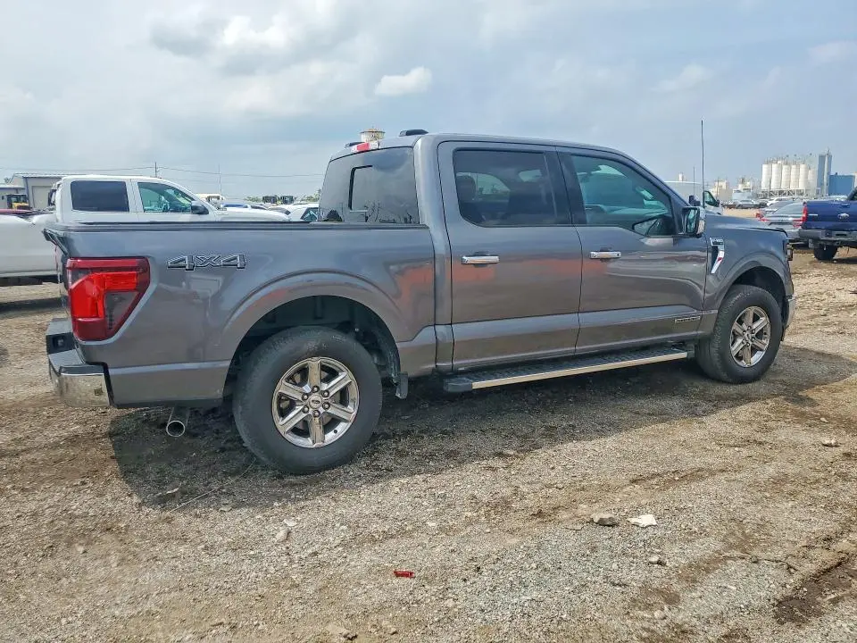 2024 FORD F150 XLT  