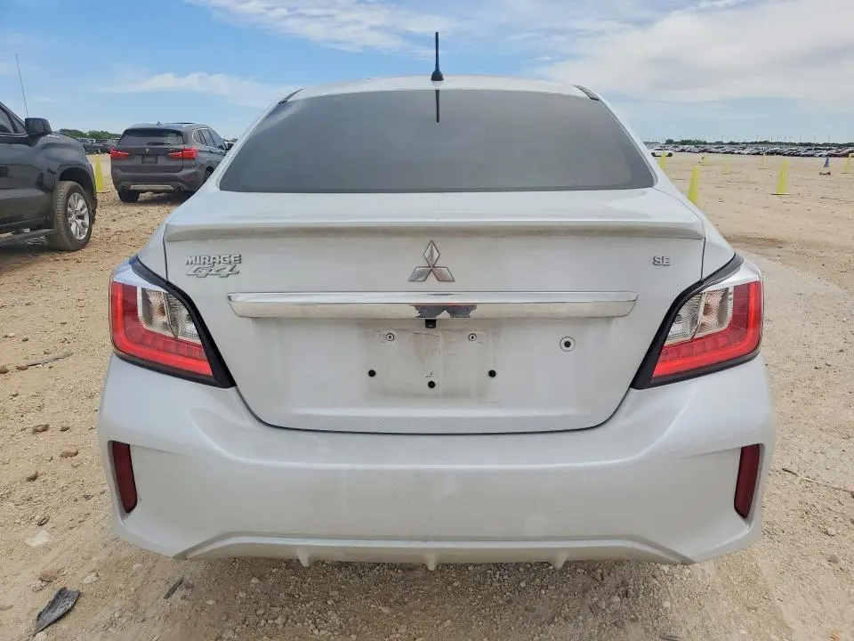 2024 MITSUBISHI MIRAGE G4 SE  