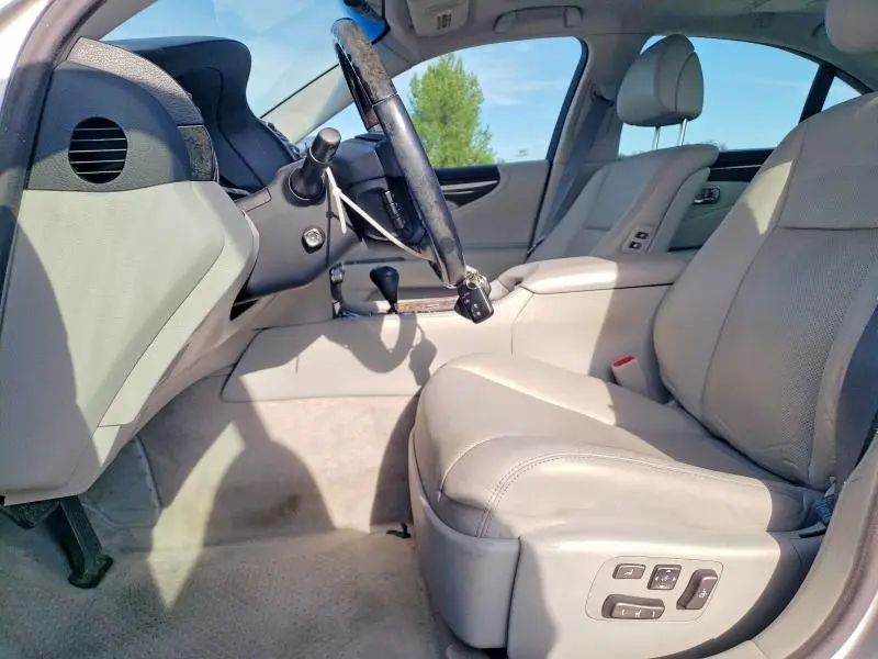 2010 LEXUS LS 460  