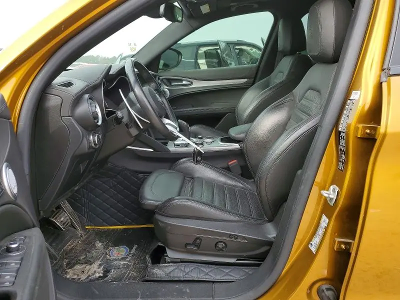 2022 ALFA ROMEO STELVIO TI  