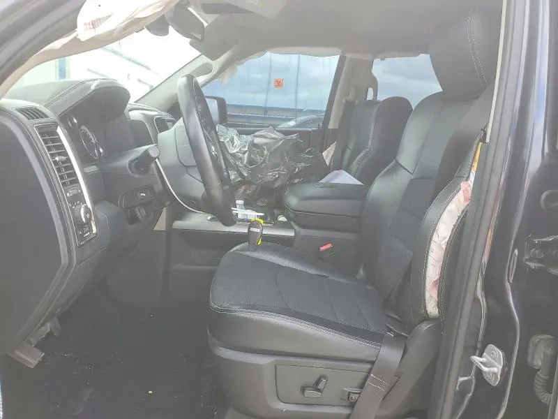 2014 RAM 1500 SPORT  