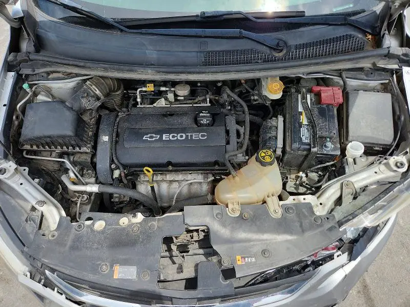2018 CHEVROLET SONIC LT  
