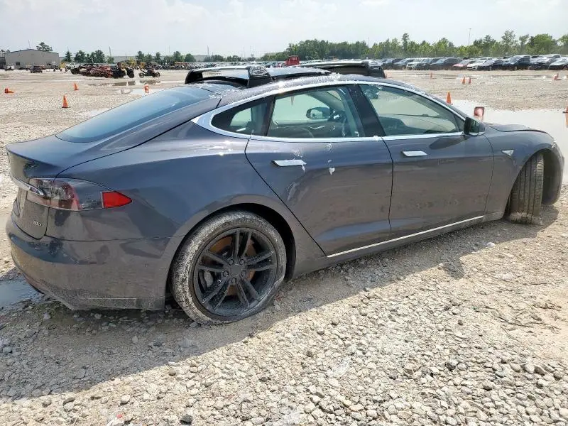 2015 TESLA MODEL S 70D  