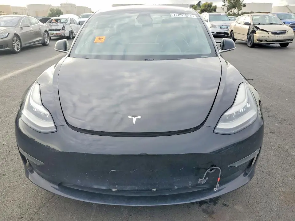 2018 TESLA MODEL 3   