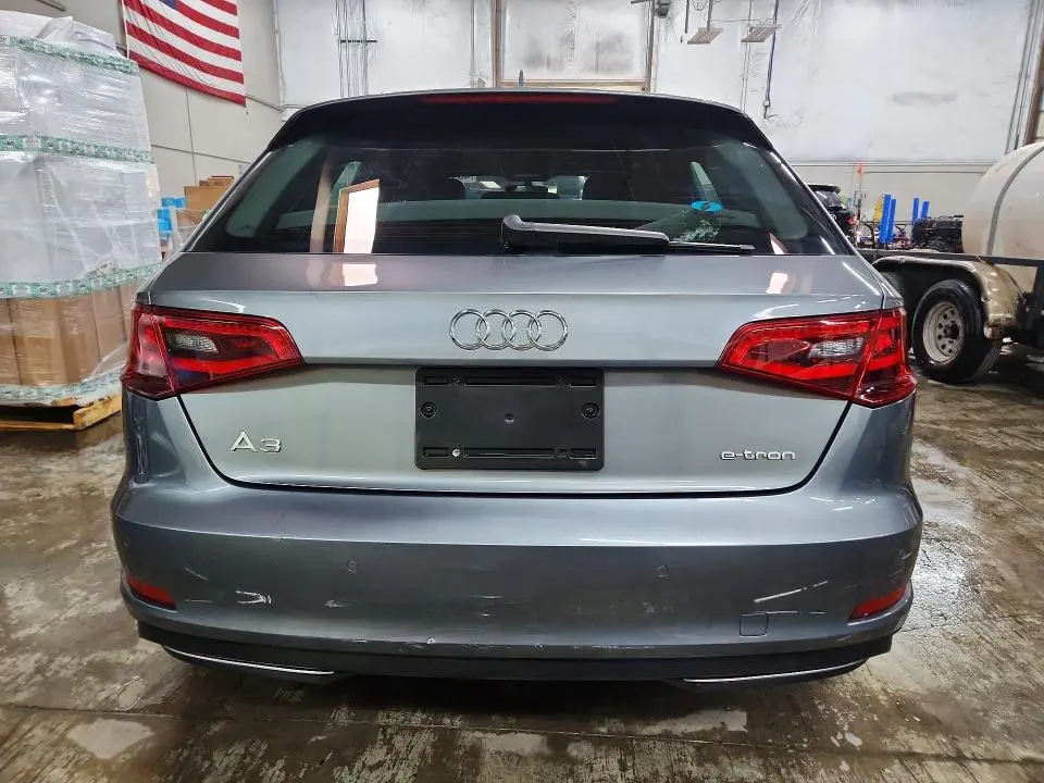 2016 AUDI A3 E-TRON PREMIUM  