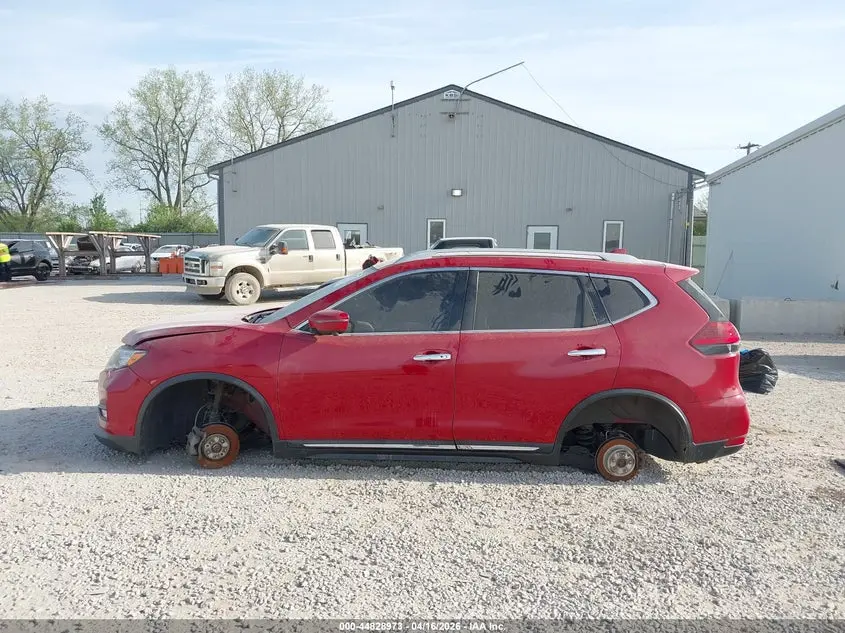2017 NISSAN ROGUE SL