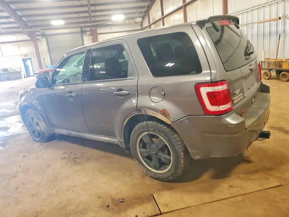 2012 FORD ESCAPE XLT  