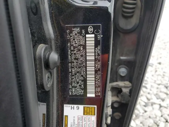 2016 TOYOTA PRIUS 