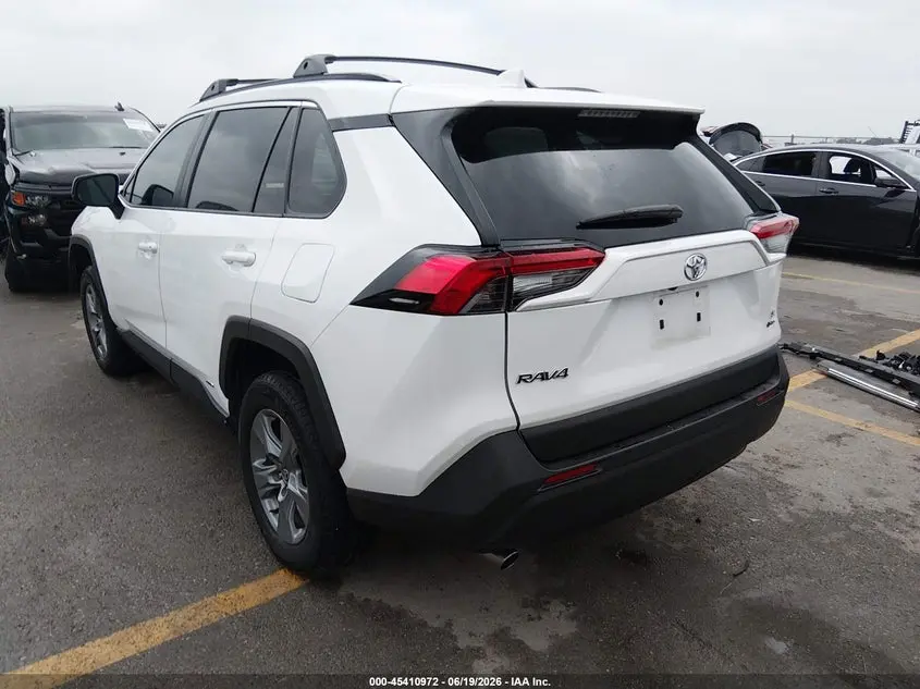 2025 TOYOTA RAV4 HYBRID LE