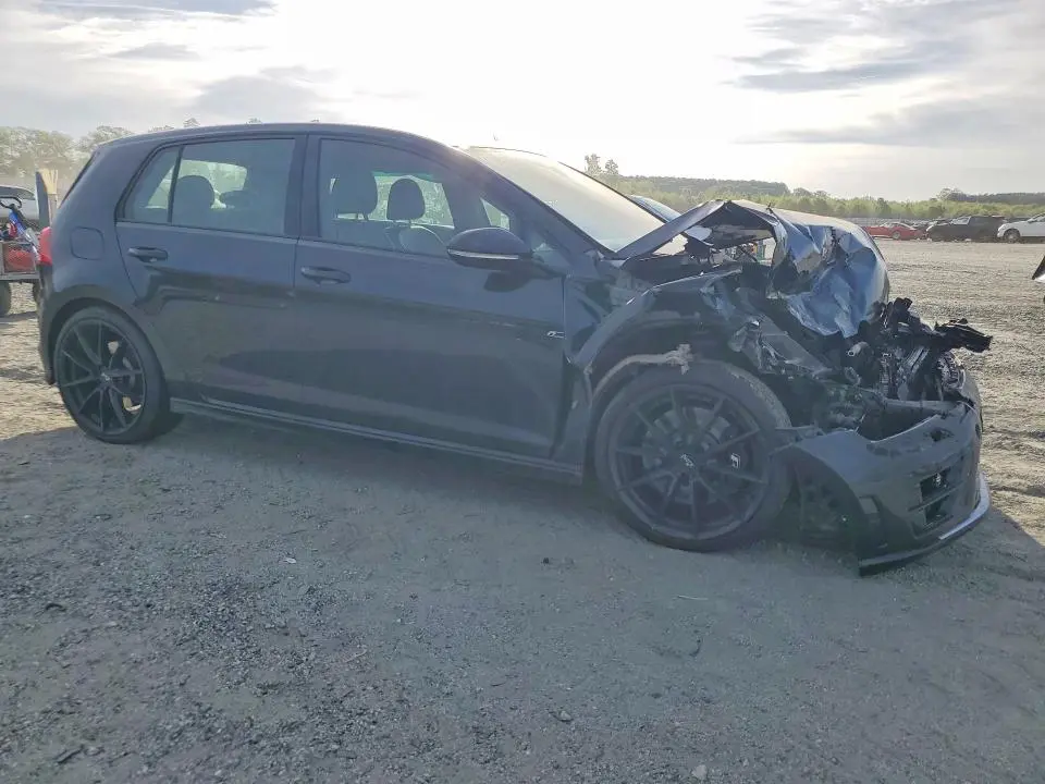 2017 VOLKSWAGEN GOLF R   