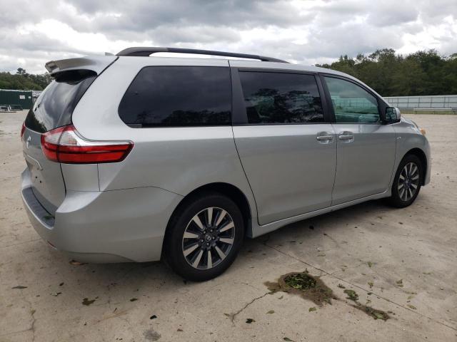 2019 TOYOTA SIENNA LE