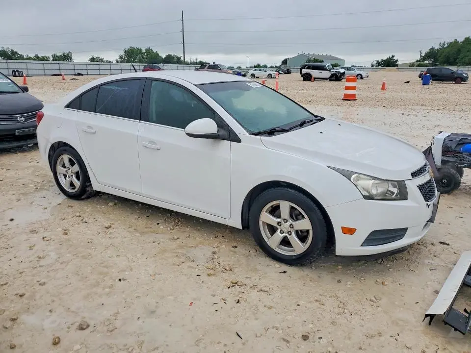 2013 CHEVROLET CRUZE LT  