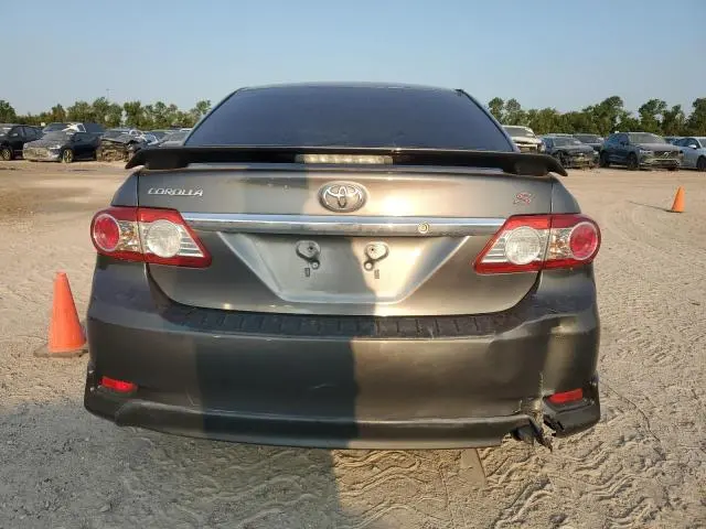 2013 TOYOTA COROLLA BASE  