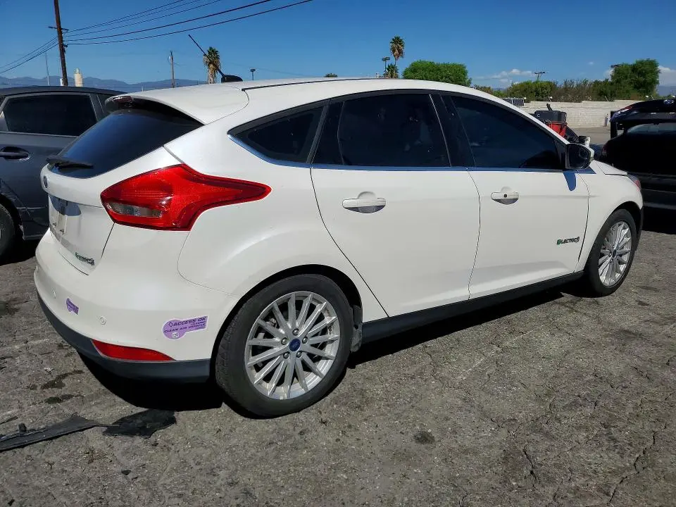 2017 FORD FOCUS BEV  