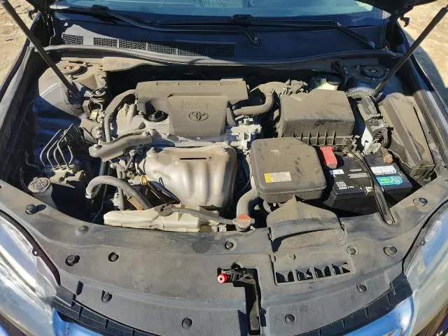 2016 TOYOTA CAMRY LE  