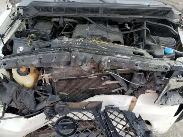 2011 NISSAN TITAN S  