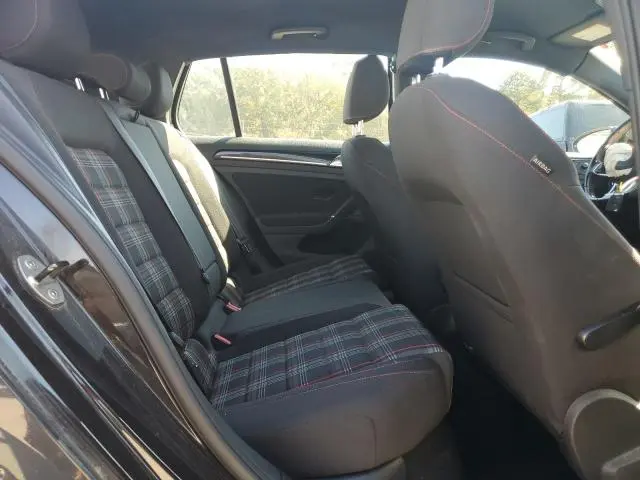 2017 VOLKSWAGEN GTI S/SE  