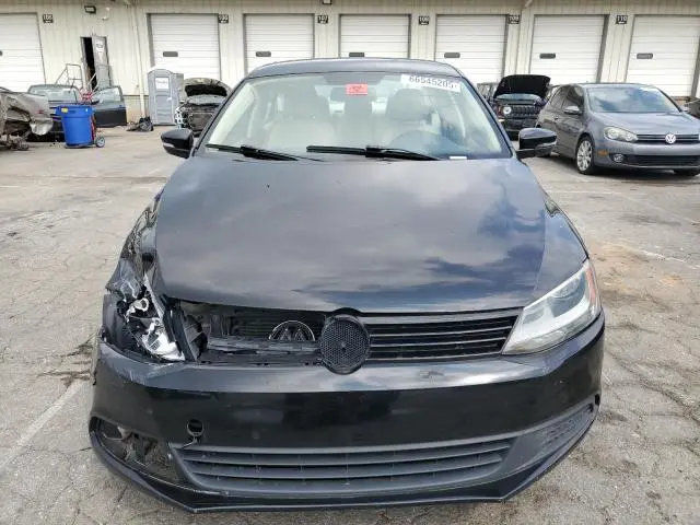 2011 VOLKSWAGEN JETTA SE