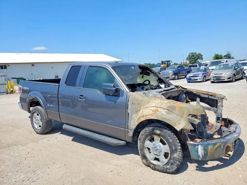 2010 FORD F150 SUPER CAB  