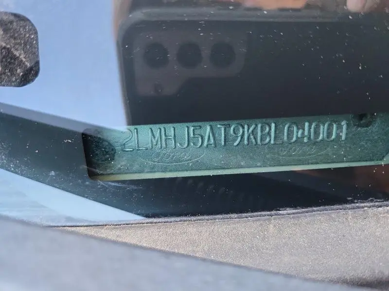 2019 LINCOLN MKT   